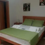 Homestay Casa Do Meio *