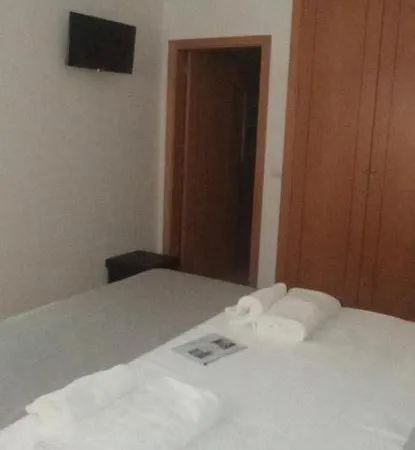 Casa Do Meio Проживание в семье