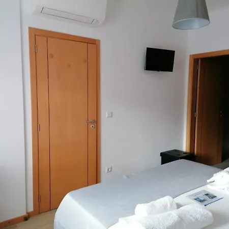 Casa Do Meio Alloggio in famiglia *