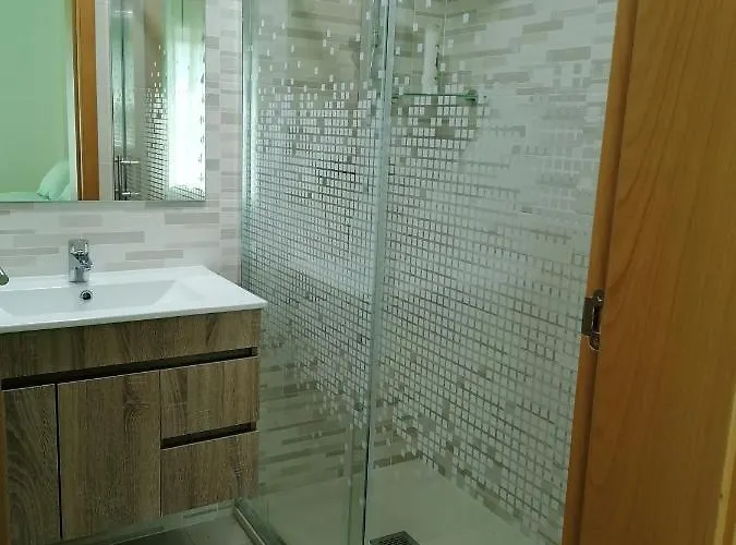 Casa Do Meio Quarto em Acomodações Particulares